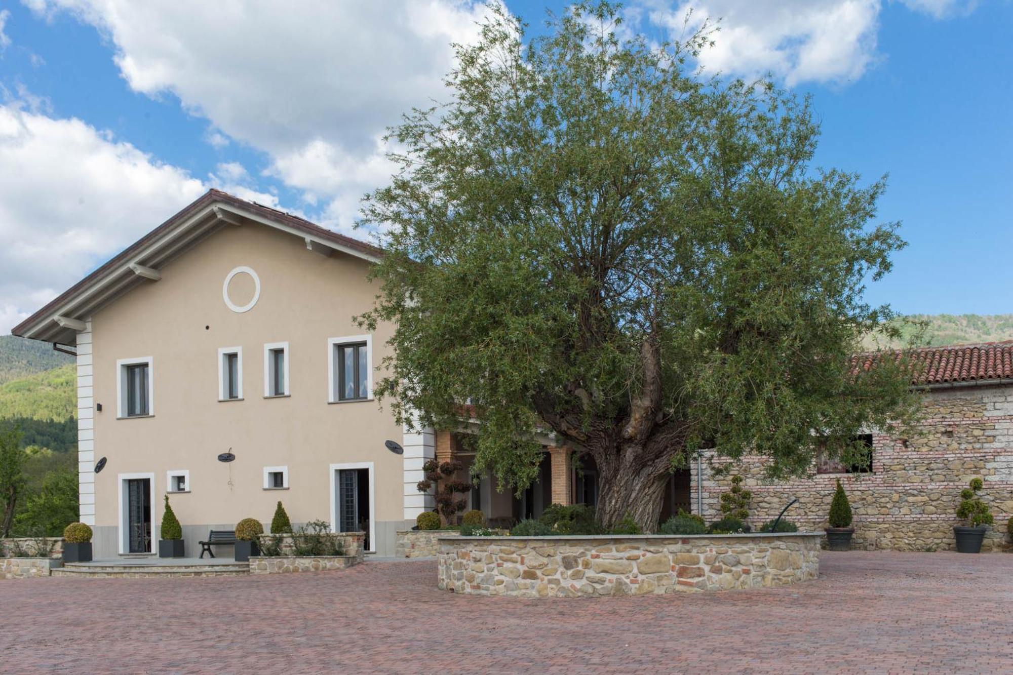 Penzion Casale Virginia Cesariano Exteriér fotografie